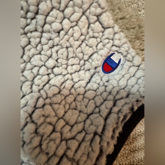 University of Georgia Bulldogs Zip Up Champion Jacket - Picture 4 of 4